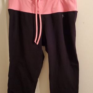 Women capri